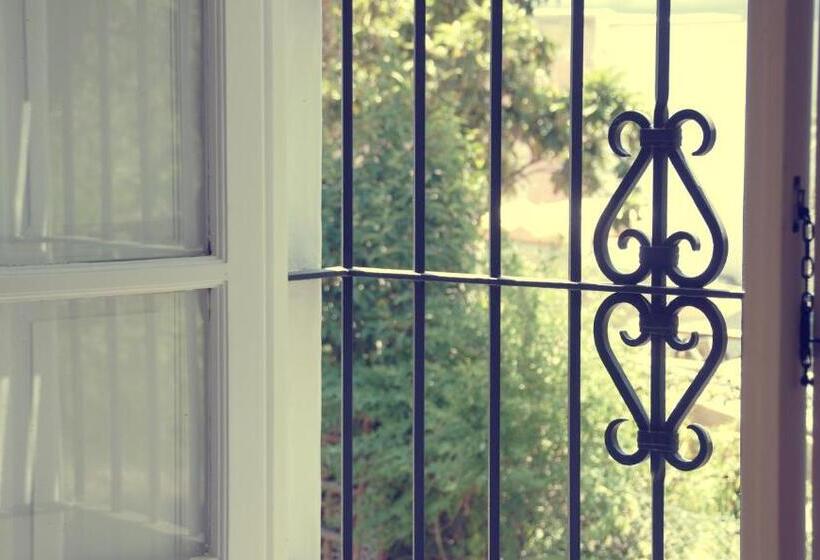 اتاق سوپریور, Charco