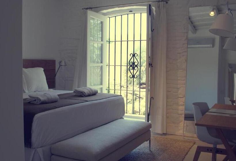 اتاق سوپریور, Charco