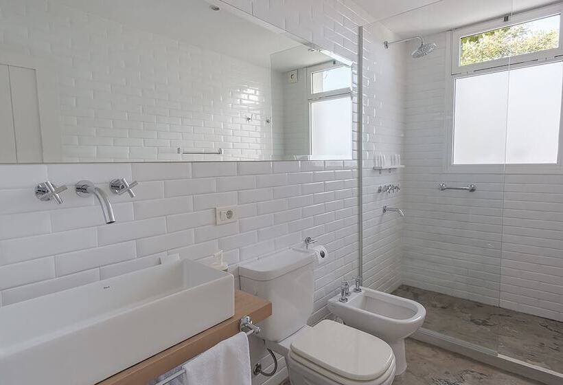 اتاق سوپریور, Charco