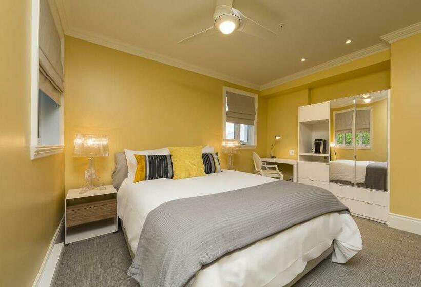 Номер Стандарт, Chez Truchon Bistro Auberge