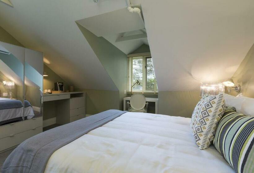 Номер Стандарт, Chez Truchon Bistro Auberge