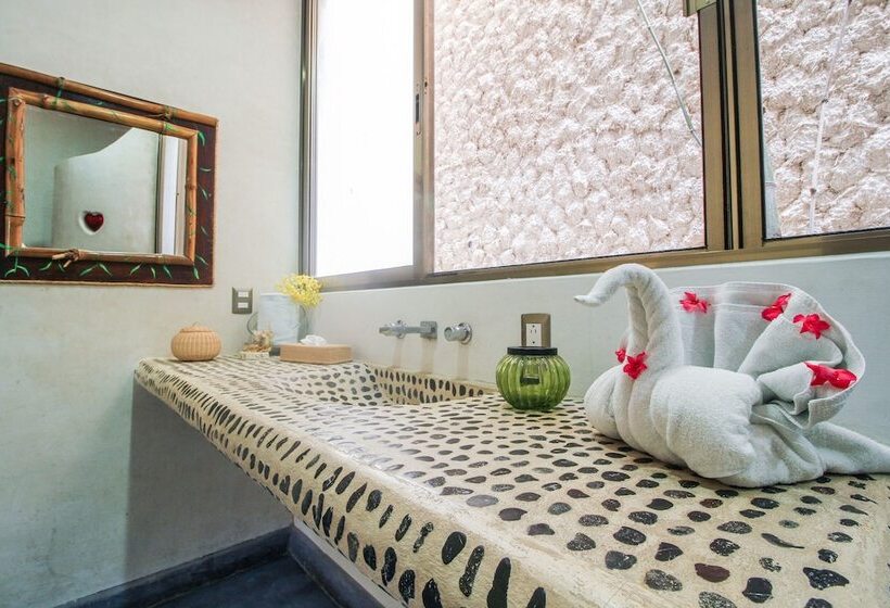 اتاق استاندارد با تخت بزرگ, Corazon De Jade Tulum