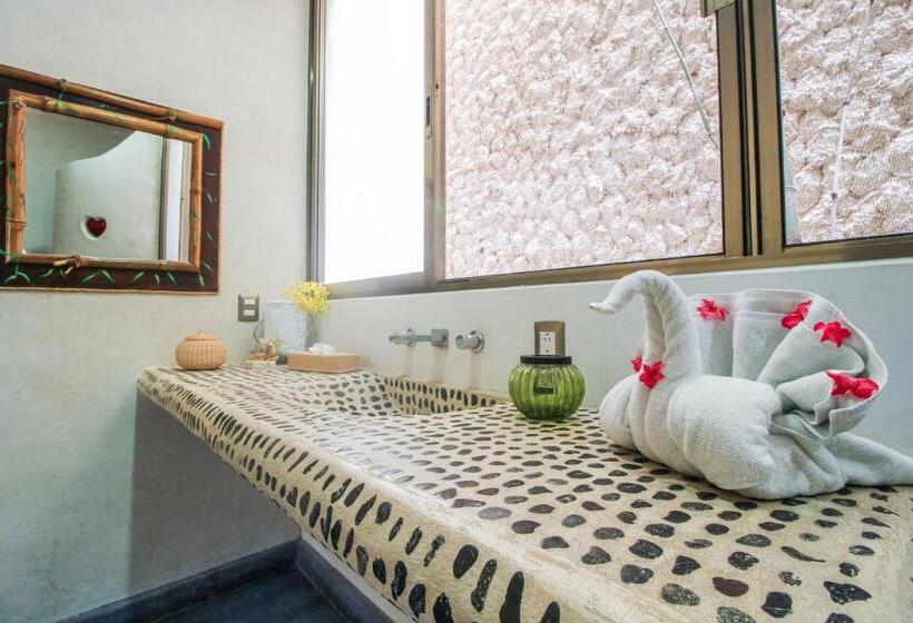 اتاق استاندارد با تخت بزرگ, Corazon De Jade Tulum