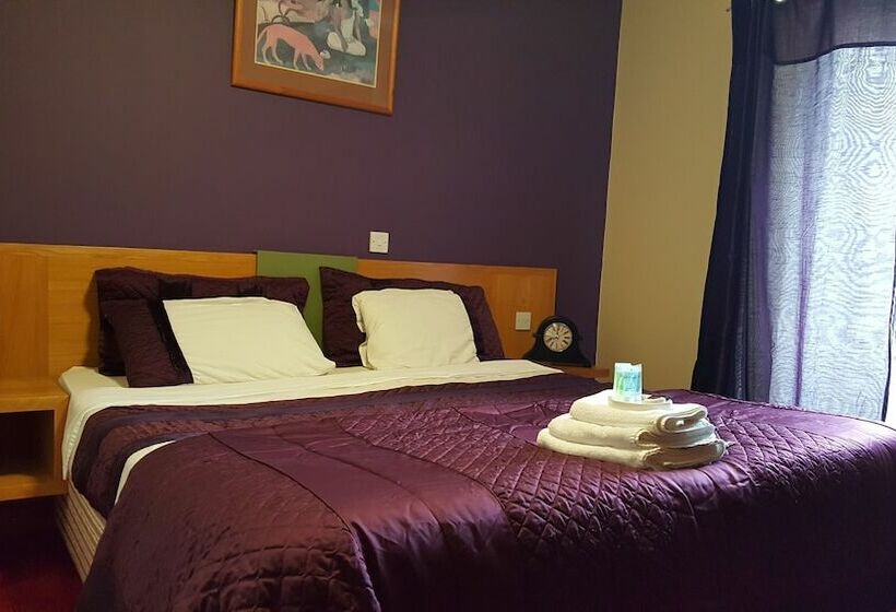 标准房带园景, Dunbur Lodge