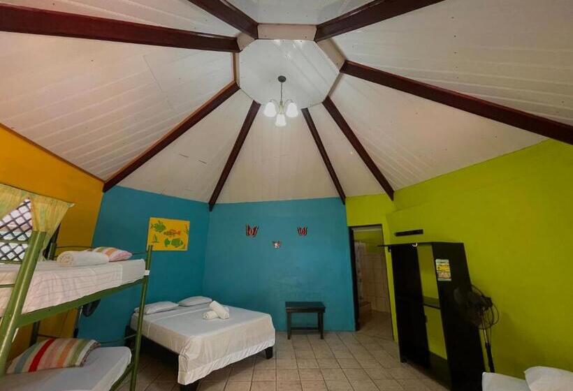 Четырехместный Номер Стандарт, El Icaco Tortuguero