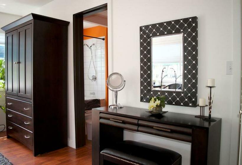 اتاق استاندارد, A Float Home B&b In Fisherman’s Wharf