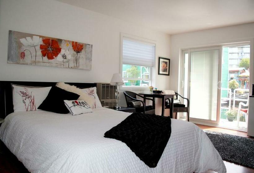 اتاق استاندارد, A Float Home B&b In Fisherman’s Wharf