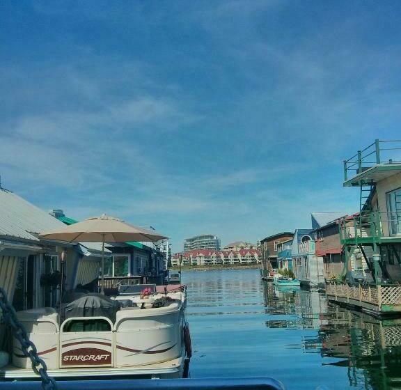 اتاق استاندارد, A Float Home B&b In Fisherman’s Wharf