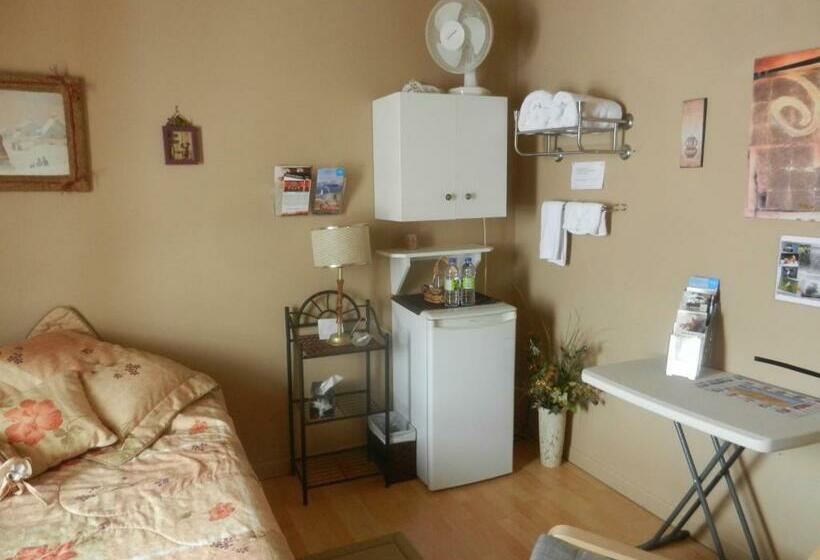 스탠다드 룸 공동 욕실, Gite La Ptite Falaise Hébergement Touristique