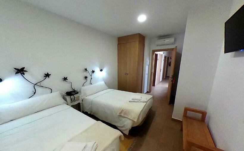 スタンダードルーム, Hostal Aquaforum