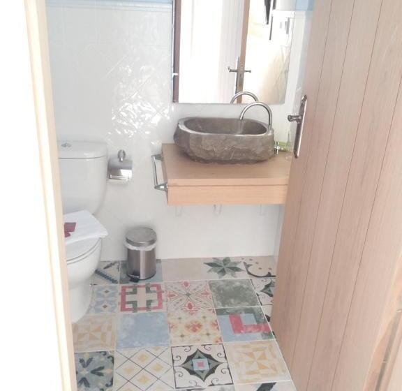 اتاق استاندارد, Hostal Aquaforum