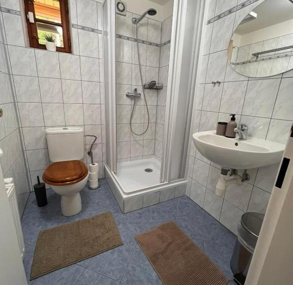 スタンダードルーム, Hotýlek Pod Smrkem