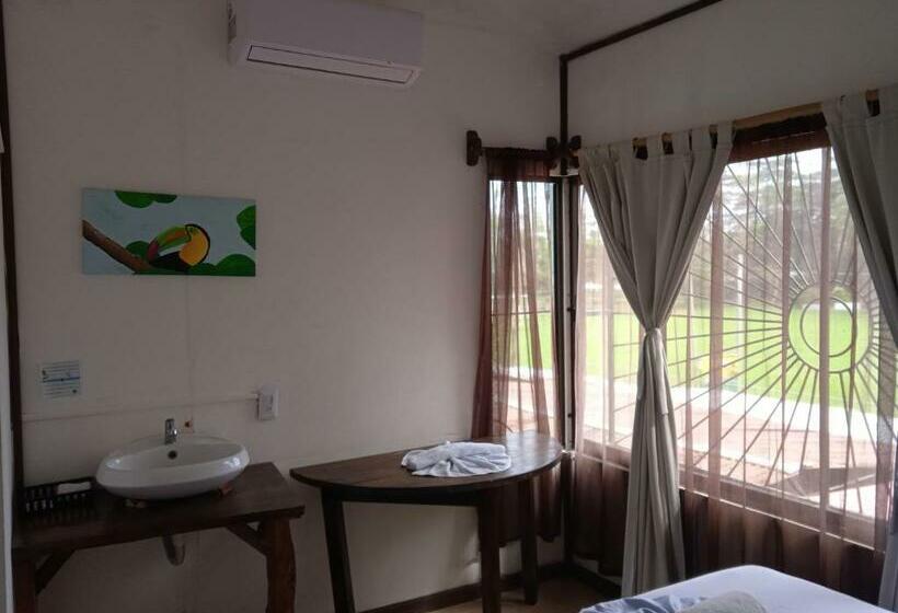 חדר סטנדרט לשלושה, La Casona De Tortuguero