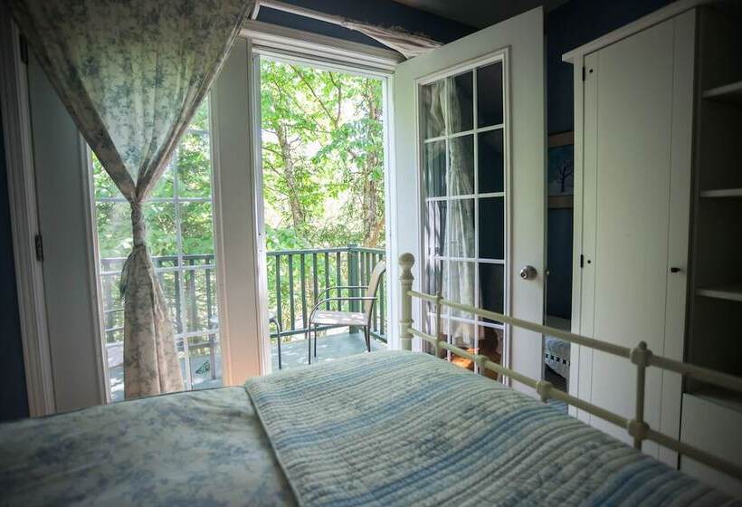 Номер Deluxe с Балконом, La Chaumiere De L Anse