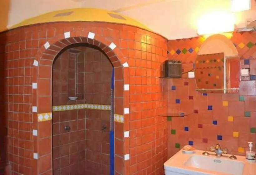 اتاق استاندارد چهار تخته, Maison D'hôtes Cité Portugaise