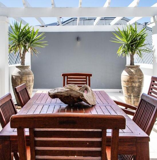 침실 3개 아파트, Marine Square Luxury Suites