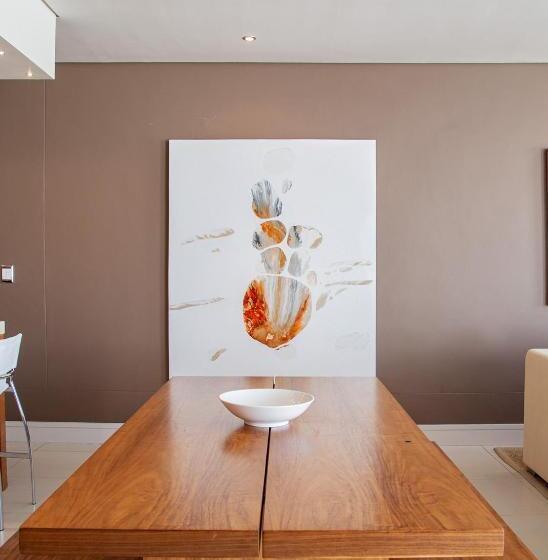 침실 3개 아파트, Marine Square Luxury Suites