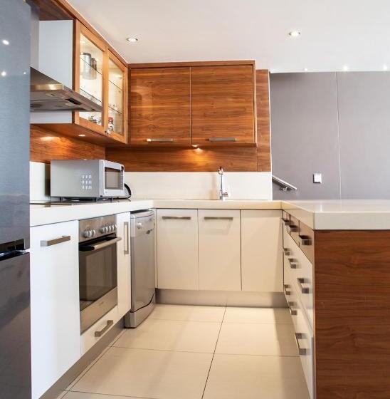 침실 3개 아파트, Marine Square Luxury Suites