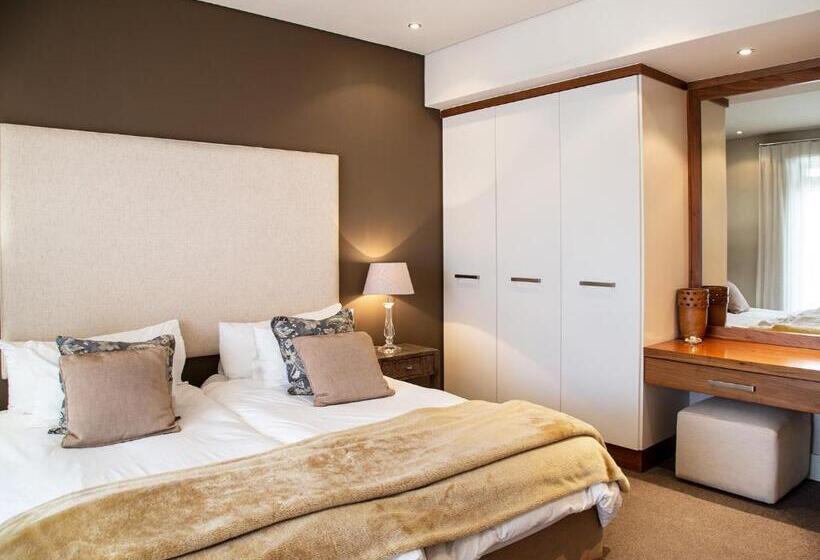 침실 3개 아파트, Marine Square Luxury Suites