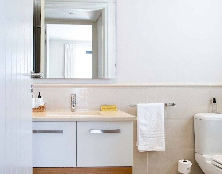 침실 2개 아파트, Marine Square Luxury Suites