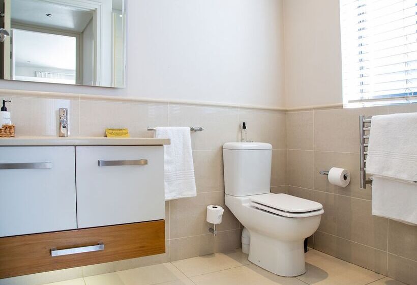 침실 2개 아파트, Marine Square Luxury Suites