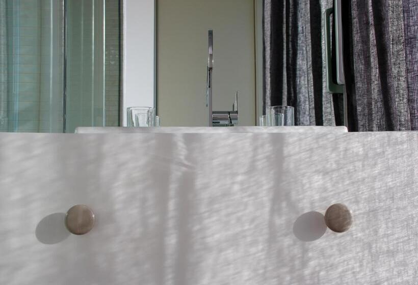 سوییت, Quinta Tagus