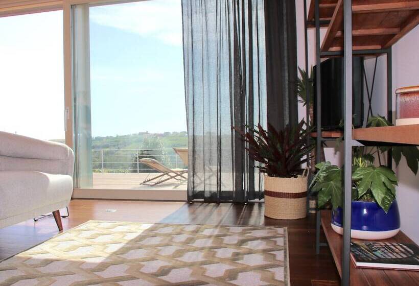 سوئیت با چشمانداز, Quinta Tagus