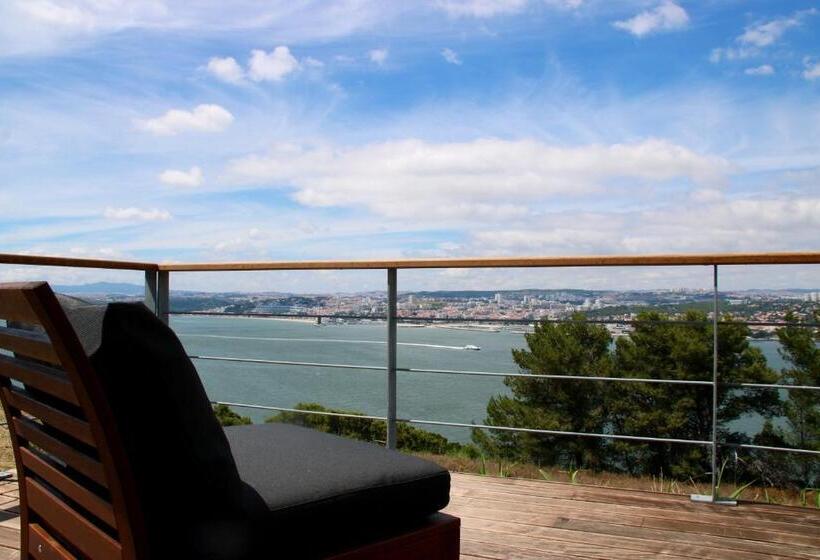 اتاق استاندارد با چشمانداز رودخانه, Quinta Tagus