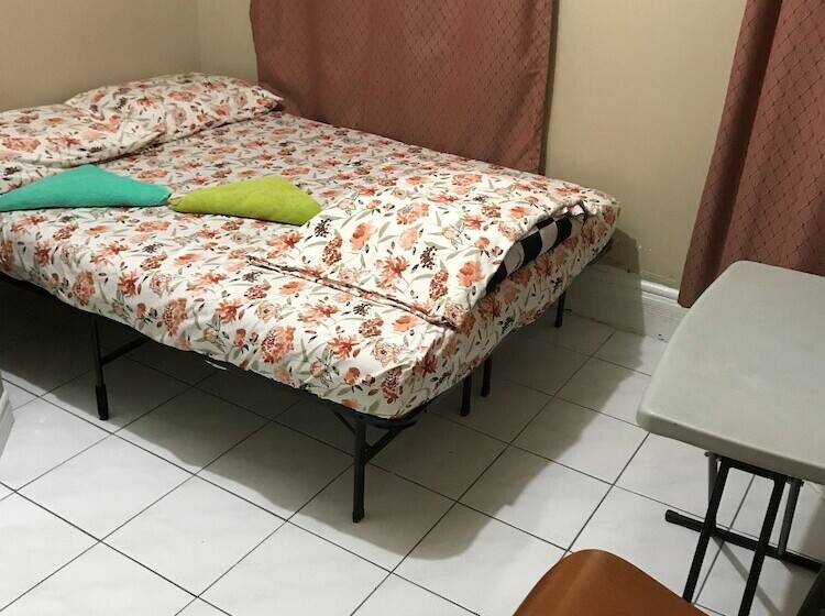 Номер Стандарт Индивидуальный, Toronto Travellers Home