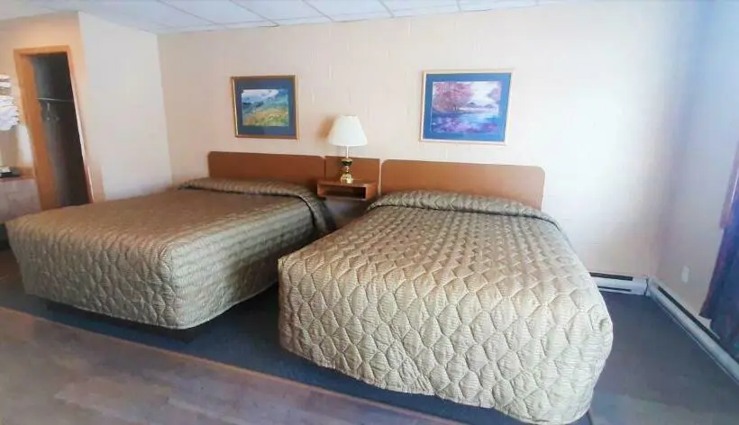 اتاق استاندارد, Mary's Motel