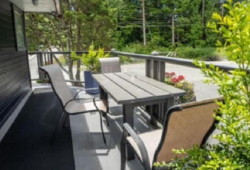 סוויטה עם נוף, Tofino Motel Harborview