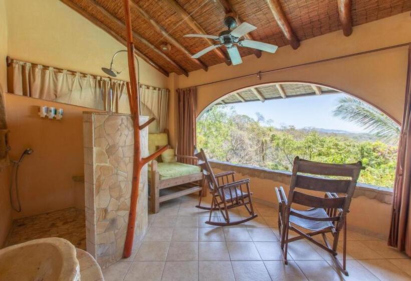 オーシャンビュースタンダードルーム, Villa Mango B&b