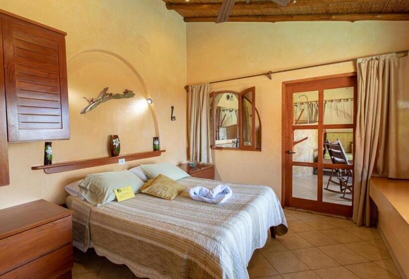 Номер Стандарт Вид на Море, Villa Mango B&b