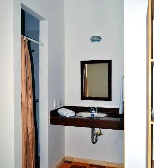 اتاق لوکس, Casa Crespo