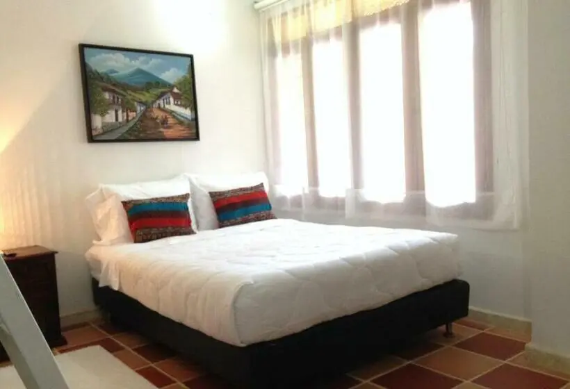 اتاق خانوادگی, Casa Crespo