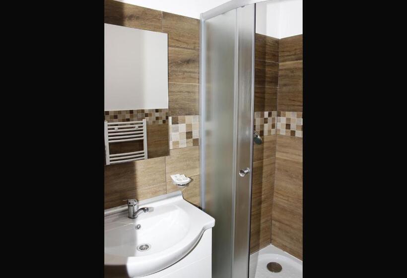 スタンダードルーム, La Livada