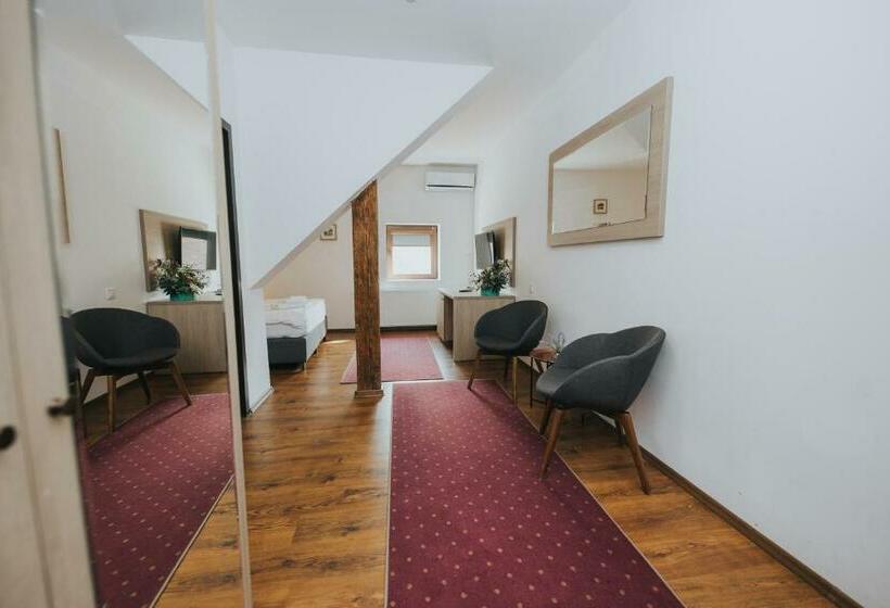 اتاق استاندارد, Teatro