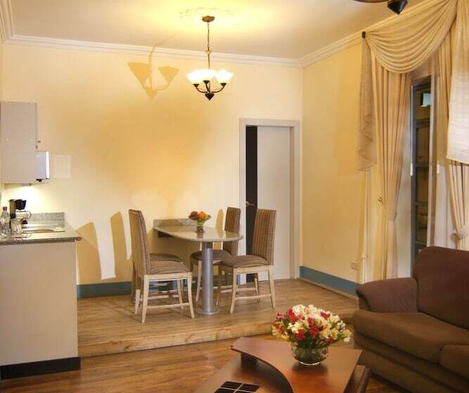 4인용 스탠다드 룸, Del Parque Hotel & Suites