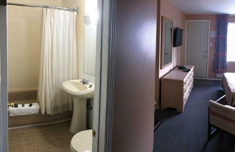 Номер Стандарт с Кухней, Guest Inn Motel