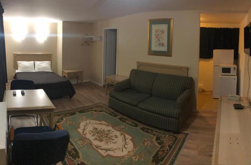 스탠다드 스튜디오, Guest Inn Motel