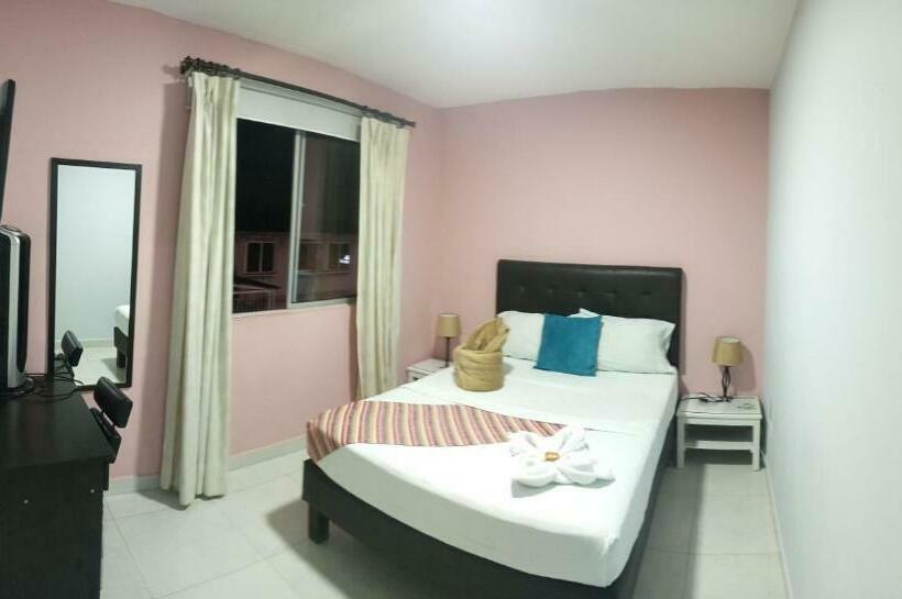 חדר סטנדרט, 9 25