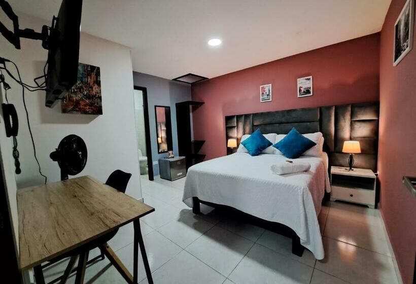 חדר סופריור, 9 25