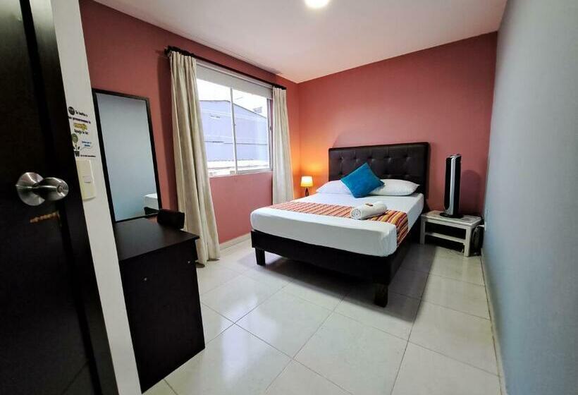 חדר סטנדרט, 9 25