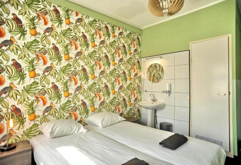 اتاق استاندارد, Abba