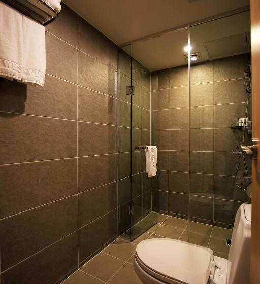 Трехместный Номер Deluxe, Best Western Jeju