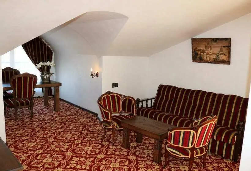 テラス付き1ベッドルームアパートメント, Castel Transilvania