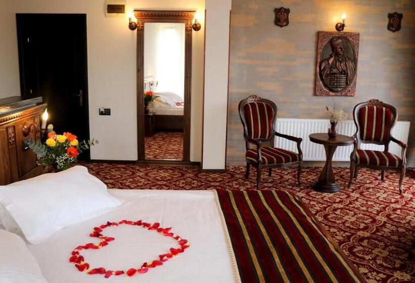 اتاق لوکس, Castel Transilvania