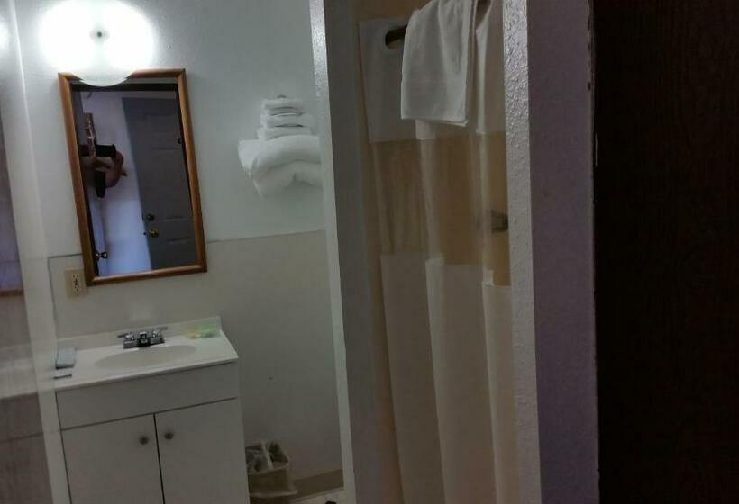 غرفة قياسية, Heidi S Inn