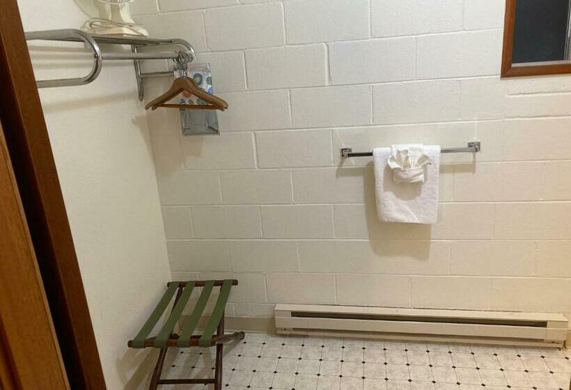 חדר סטנדרט שתי מיטות זוגיות, Heidi S Inn