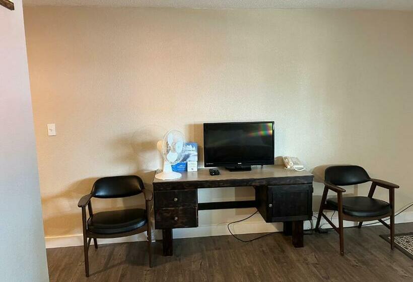 غرفة ديلوكس سرير كينج, Heidi S Inn